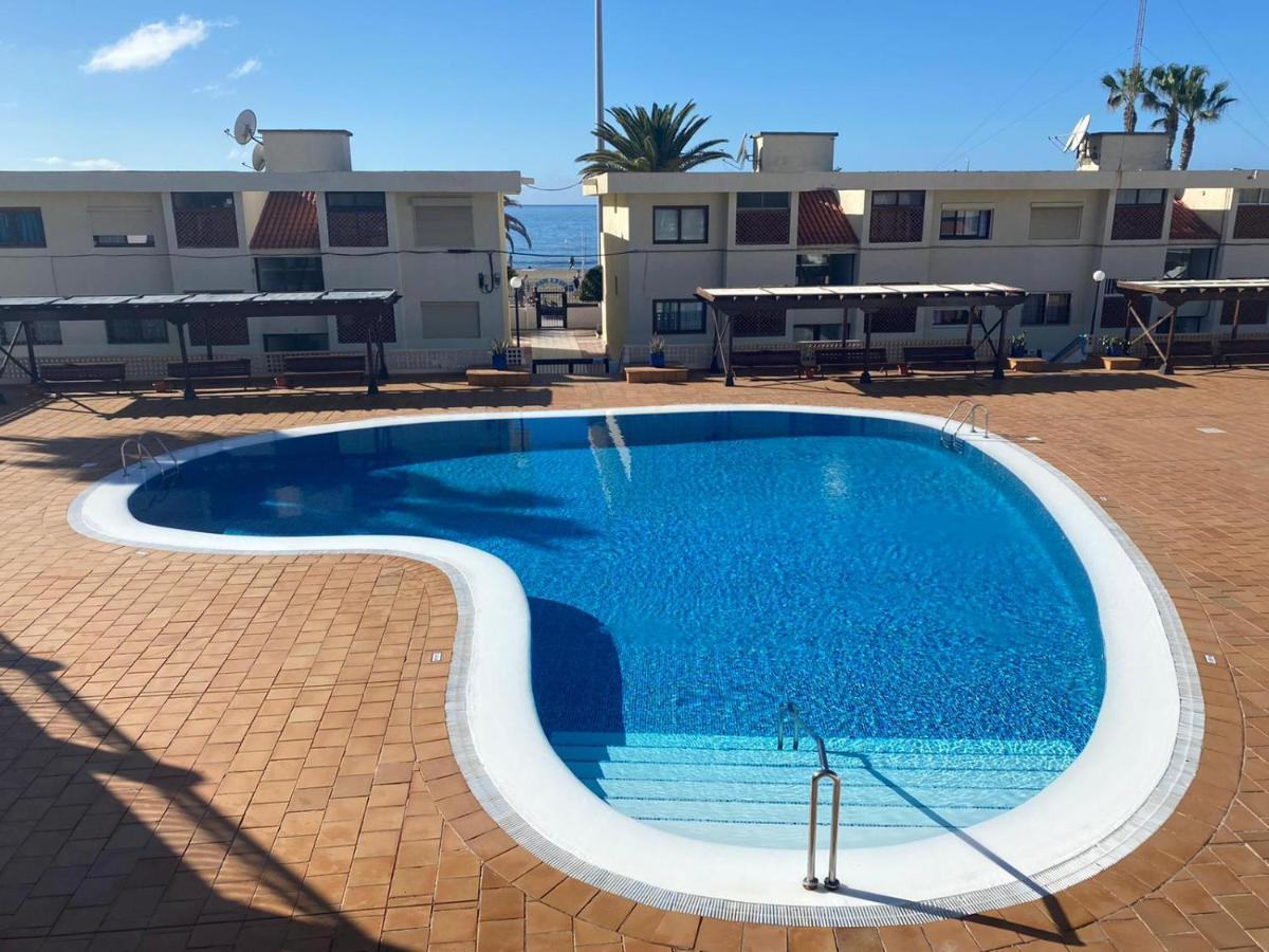 En Playa Las Vistas. Veramar. Free Parking, Pool! Los Cristianos  Dış mekan fotoğraf